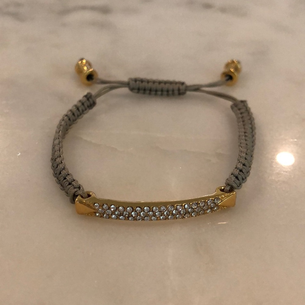 Gold bar bracelet